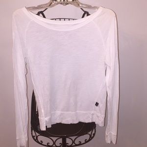 Girls size 12 T2LOVE long sleeve white tee shirt